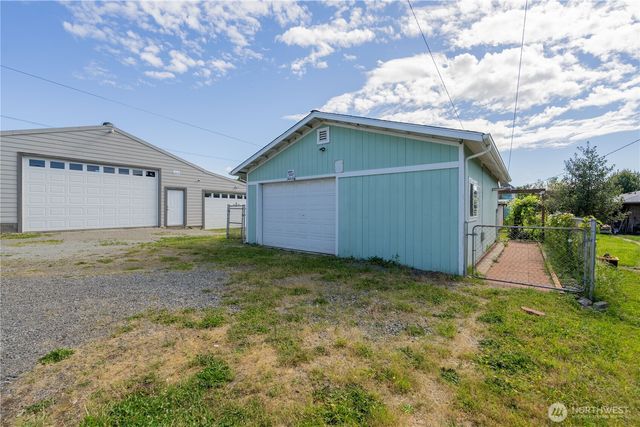 2424 Cleveland Avenue, Everett, WA 98201