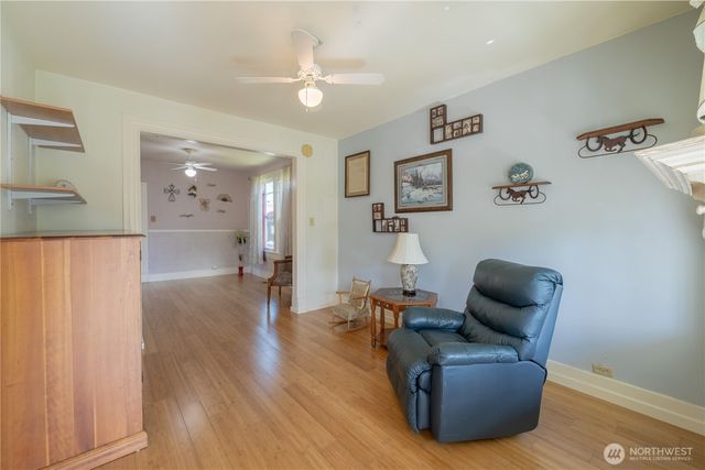 2424 Cleveland Avenue, Everett, WA 98201