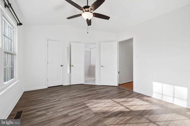 15721 LANSDALE PL, Dumfries, VA 22025