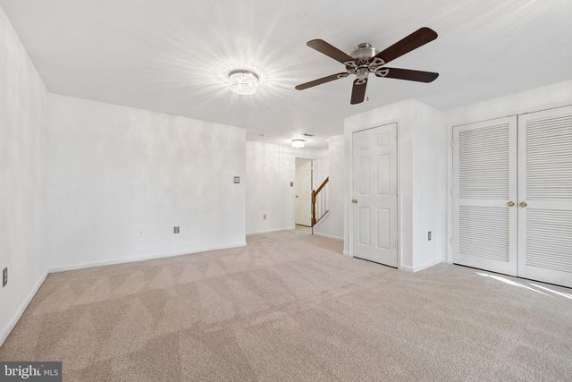 15721 LANSDALE PL, Dumfries, VA 22025