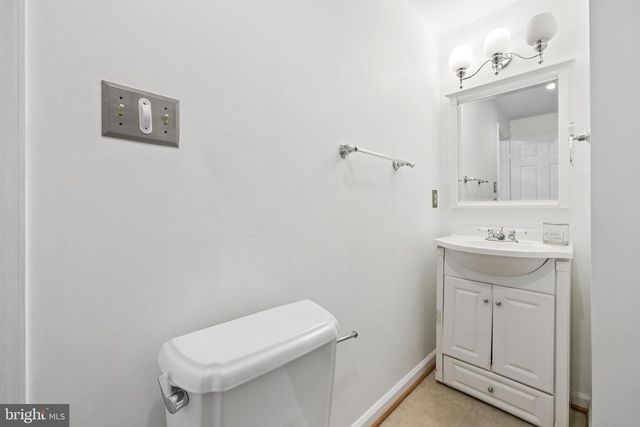 15721 LANSDALE PL, Dumfries, VA 22025