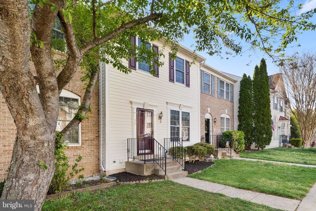 15721 LANSDALE PL, Dumfries, VA 22025