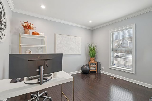 3539 Elsie Lane, Hoffman Estates, IL 60192