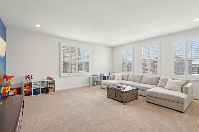 3539 Elsie Lane, Hoffman Estates, IL 60192