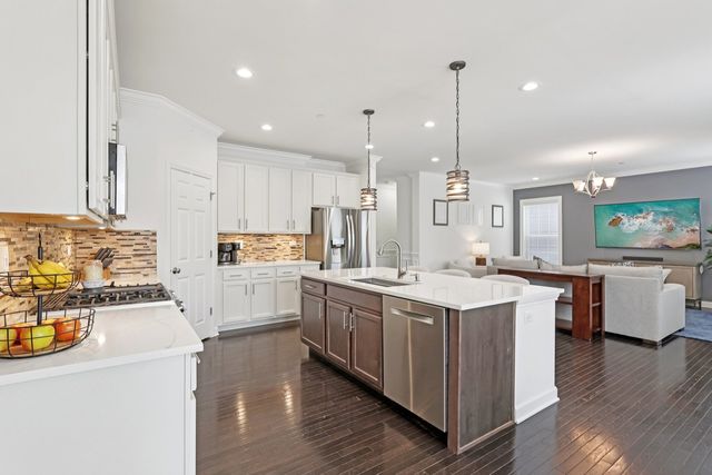 3539 Elsie Lane, Hoffman Estates, IL 60192