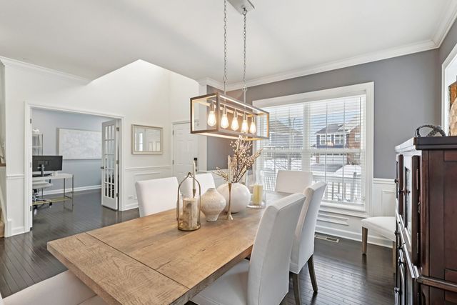 3539 Elsie Lane, Hoffman Estates, IL 60192