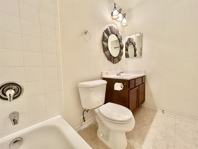 704 Corral Street, Cross Roads, TX 76227