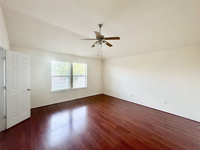 704 Corral Street, Cross Roads, TX 76227
