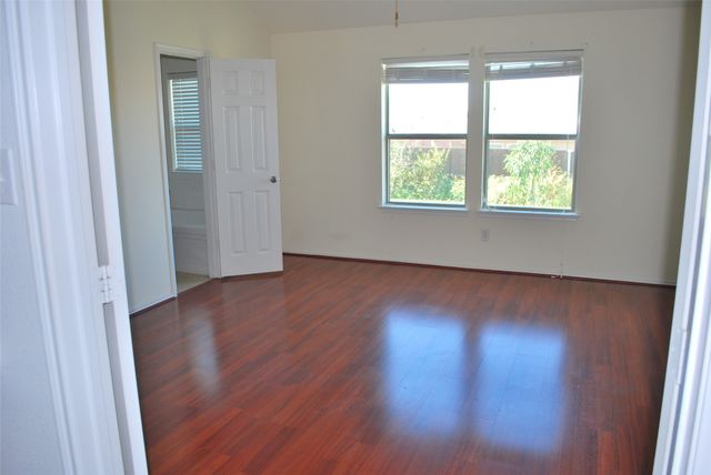704 Corral Street, Cross Roads, TX 76227