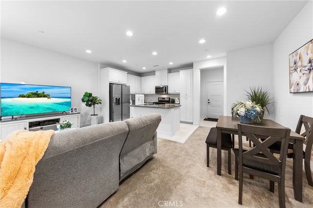 3641 E Moonlight 51, Ontario, CA 91761