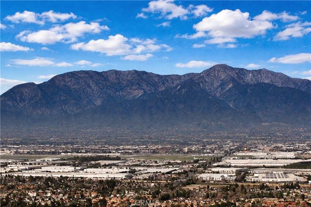 3641 E Moonlight 51, Ontario, CA 91761