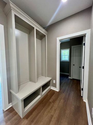 105 Cooper Rd, Zavalla, TX 75980