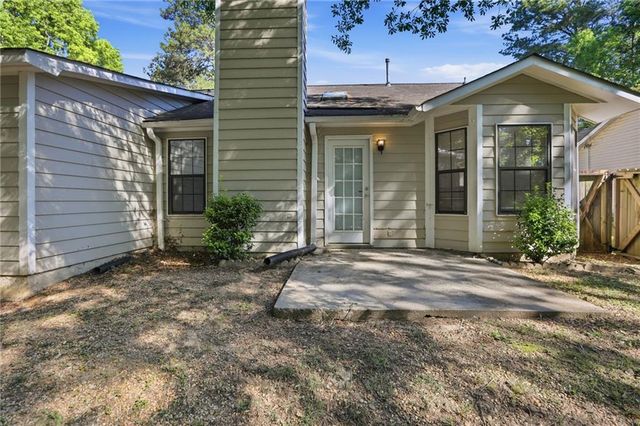 1486 Carriage Lane, Jonesboro, GA 30238