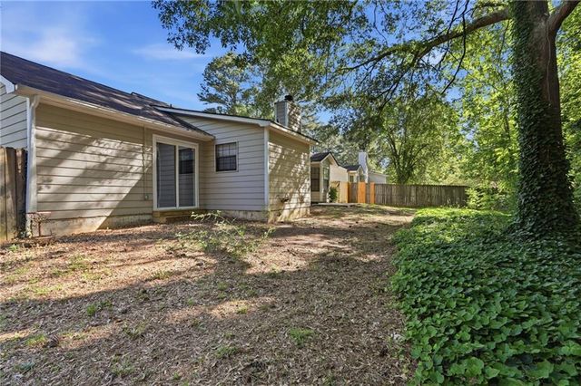 1486 Carriage Lane, Jonesboro, GA 30238
