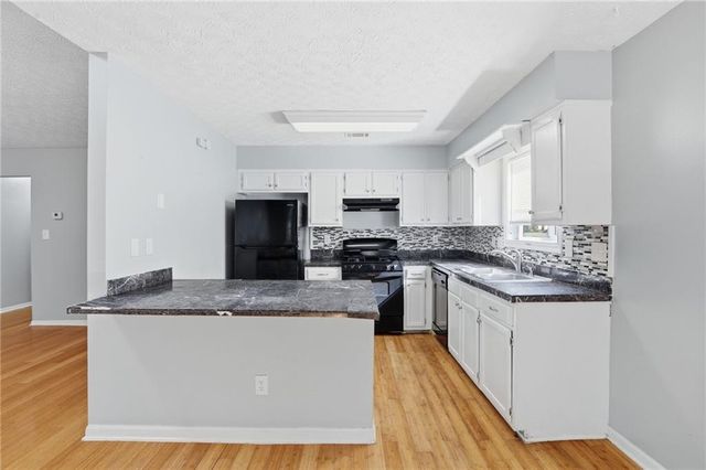1486 Carriage Lane, Jonesboro, GA 30238