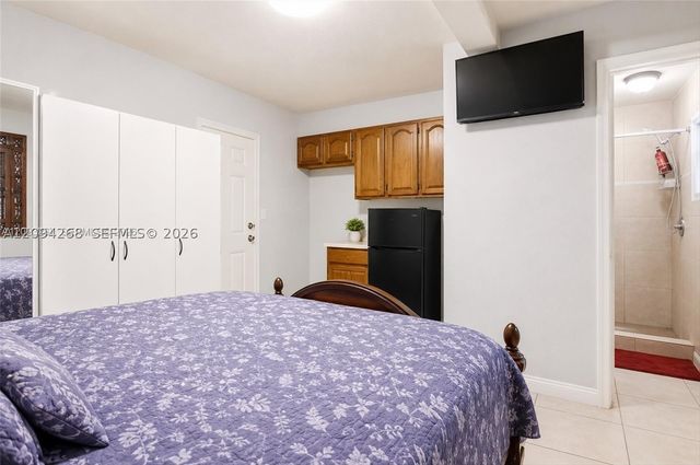 301 SW 36th Ave, Miami, FL 33135