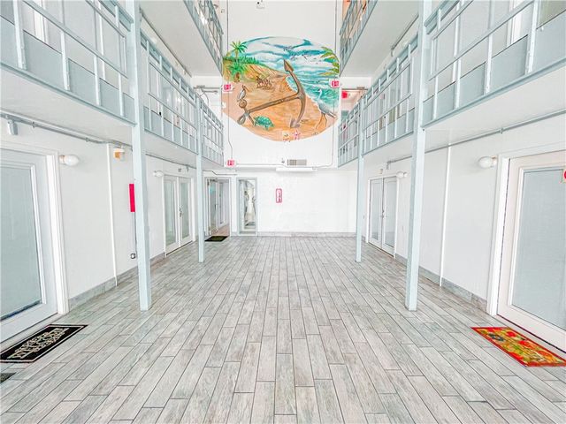 14300 S Padre Island Dr 184, Corpus Christi, TX 78418