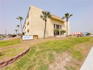 14300 S Padre Island Dr 184, Corpus Christi, TX 78418