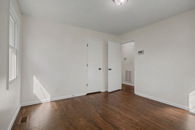 2004 Morris Ave, Columbia, TN 38401