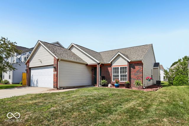 6641 Crestwell Lane, Indianapolis, IN 46268