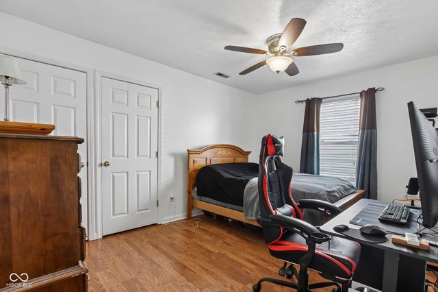 6641 Crestwell Lane, Indianapolis, IN 46268