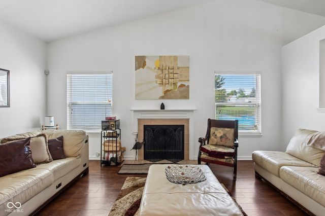 6641 Crestwell Lane, Indianapolis, IN 46268
