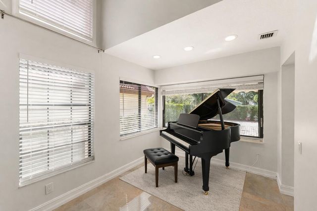 21669 Town Place Drive, Boca Raton, FL 33433