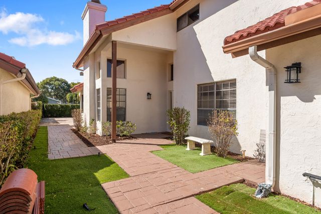 21669 Town Place Drive, Boca Raton, FL 33433