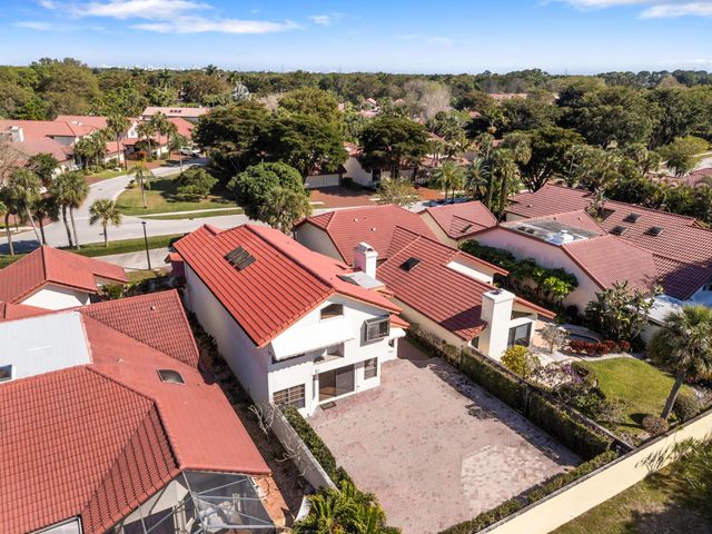 21669 Town Place Drive, Boca Raton, FL 33433