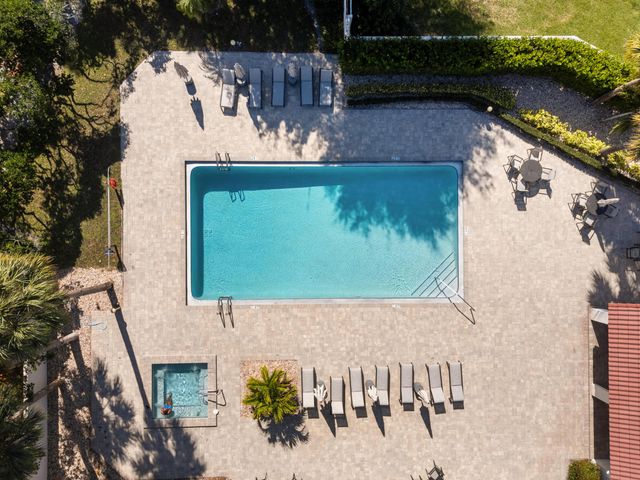 21669 Town Place Drive, Boca Raton, FL 33433