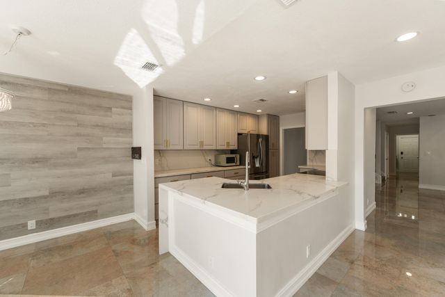 21669 Town Place Drive, Boca Raton, FL 33433