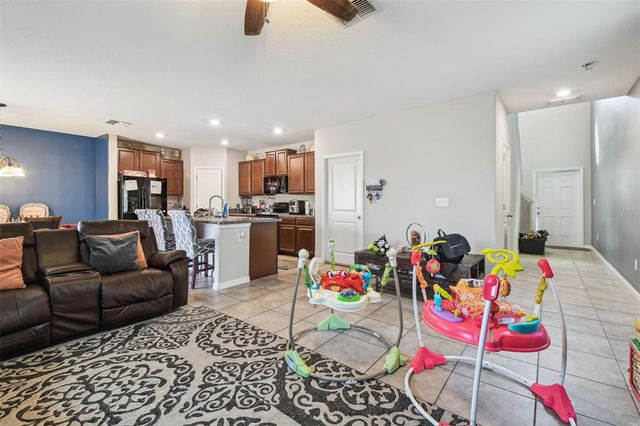 10013 CARAWAY SPICE AVENUE, Riverview, FL 33578