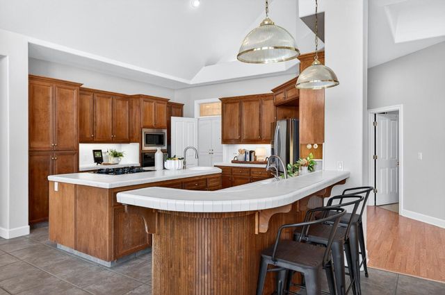 1550 E Starpass Drive, Fresno, CA 93730