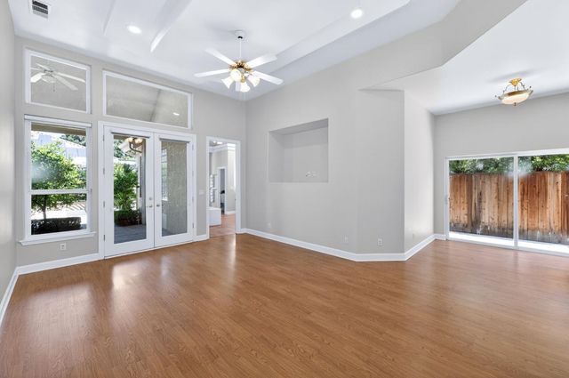1550 E Starpass Drive, Fresno, CA 93730