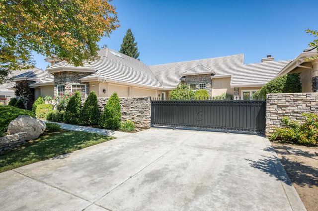 1550 E Starpass Drive, Fresno, CA 93730