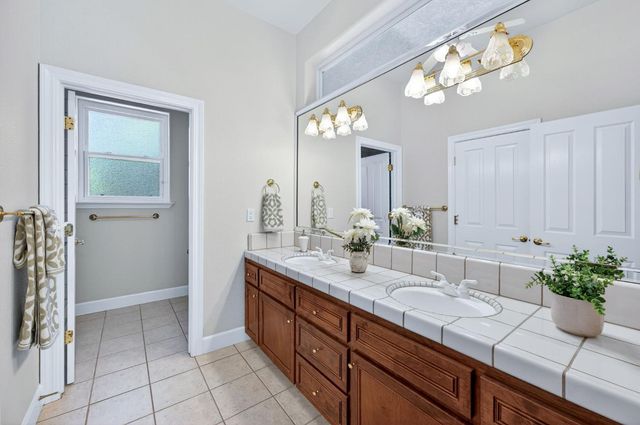 1550 E Starpass Drive, Fresno, CA 93730