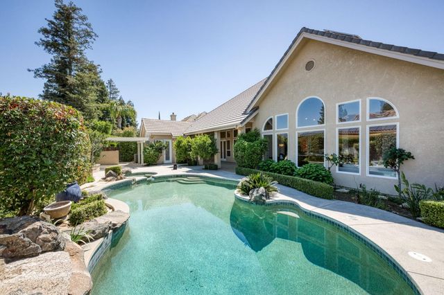 1550 E Starpass Drive, Fresno, CA 93730