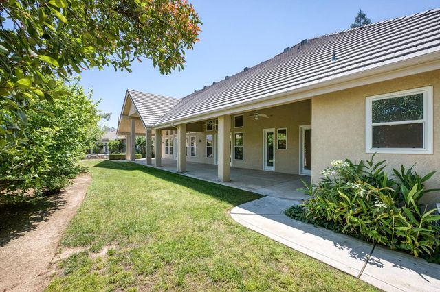 1550 E Starpass Drive, Fresno, CA 93730