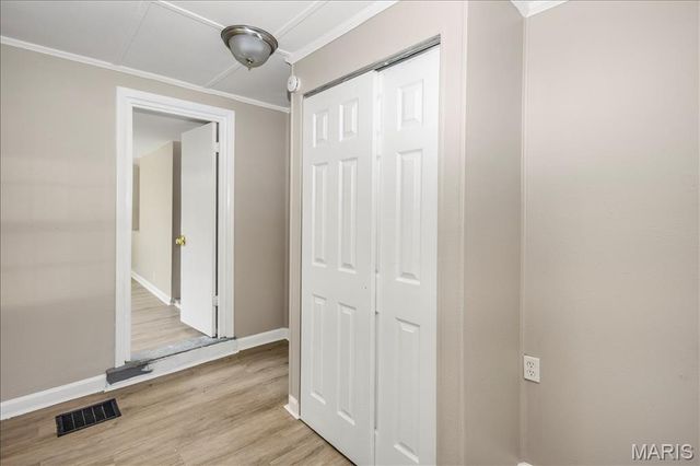 7461 Castro Drive, Ferguson, MO 63135