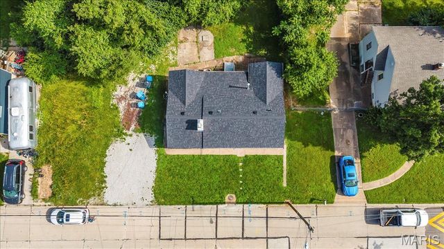 7461 Castro Drive, Ferguson, MO 63135