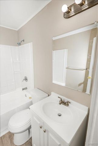 7461 Castro Drive, Ferguson, MO 63135