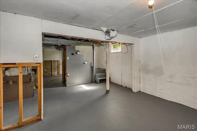 7461 Castro Drive, Ferguson, MO 63135