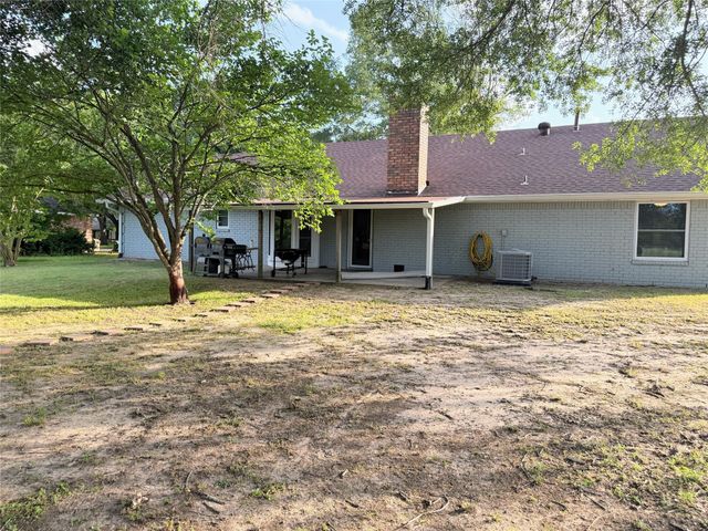1111 Joel Street, Groesbeck, TX 76642