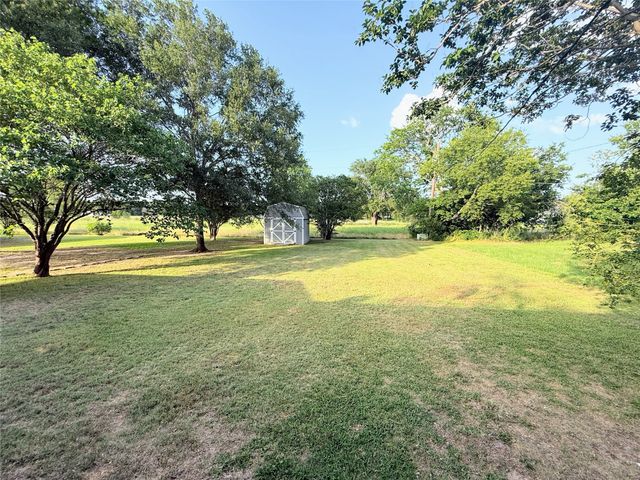 1111 Joel Street, Groesbeck, TX 76642