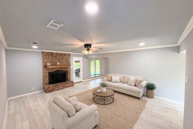 1111 Joel Street, Groesbeck, TX 76642