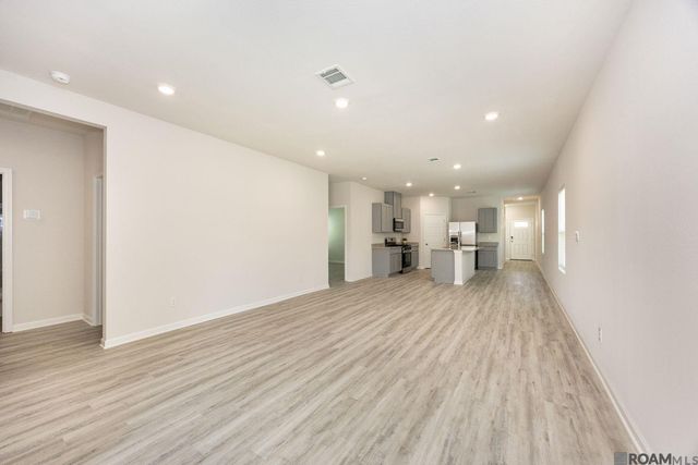 1009 Renova Drive, Baton Rouge, LA 70820