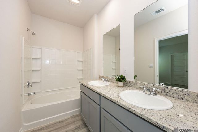 1009 Renova Drive, Baton Rouge, LA 70820