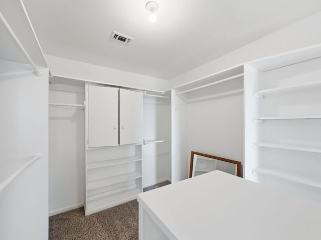 312 Charlie Drive, Whitesboro, TX 76273