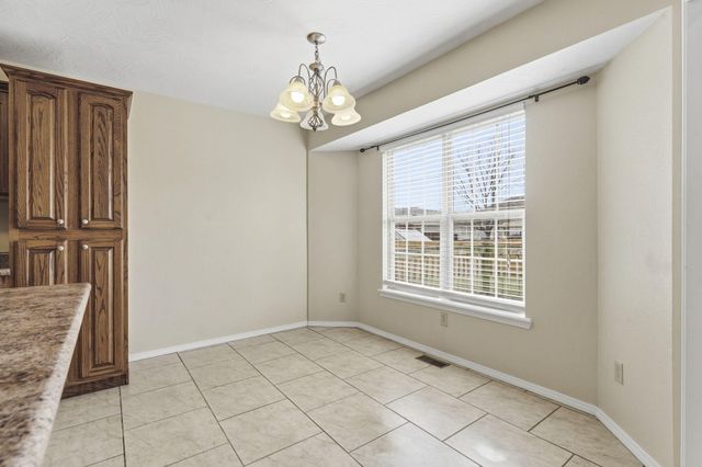 3931 S Hillsdale Avenue, Springfield, MO 65807