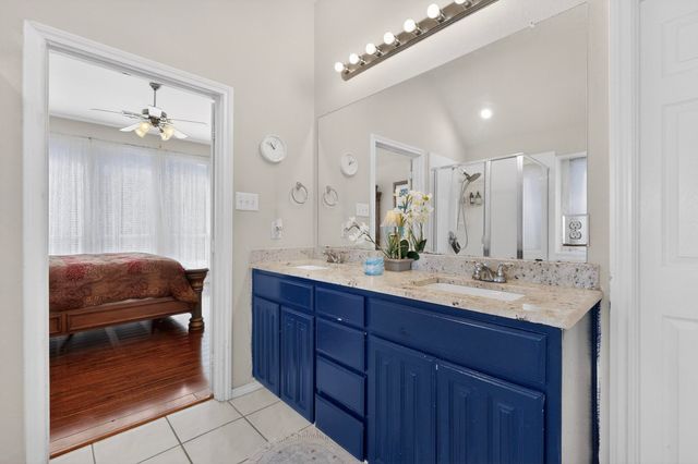 2502 Morningstar Lane, Arlington, TX 76001